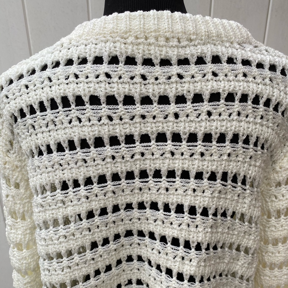 NWT GOODNIGHT MACAROON perforated sweater - Picture 6 of 9